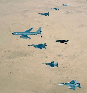 558px-airforce_over_iraq